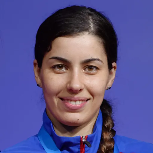 Portrait of Loredana Dinu