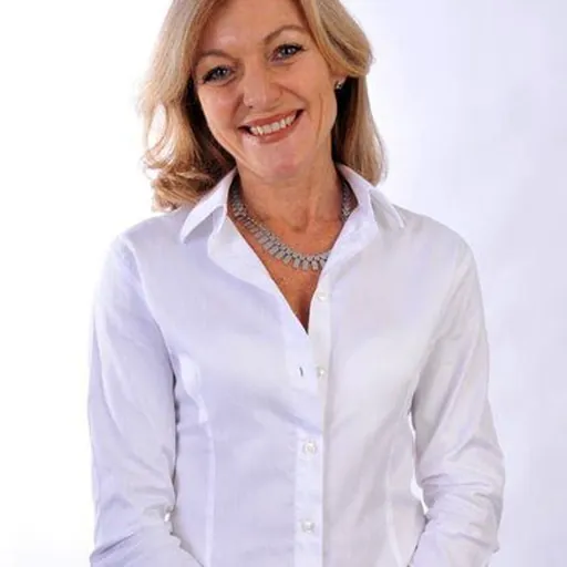 Portrait of Fiona Patten