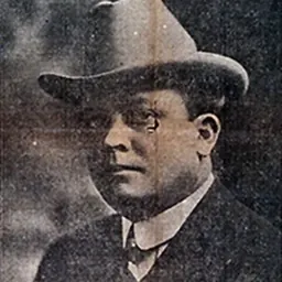 Portrait of Ion Farris