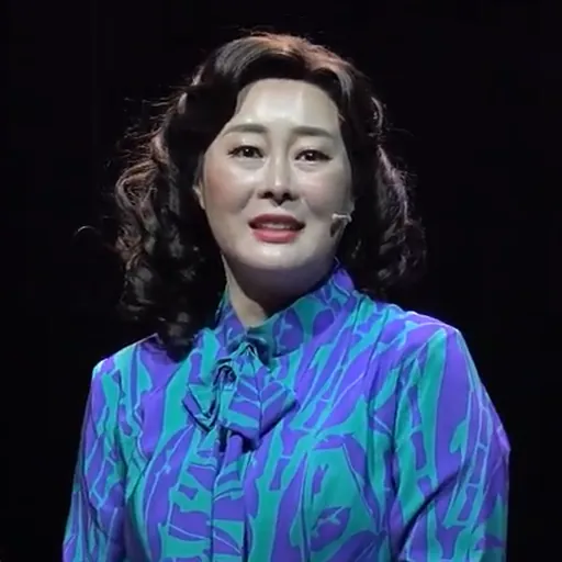 Portrait of Yoon Sa-bong