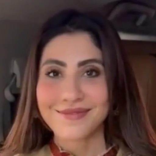 Portrait of Hina Pervaiz Butt