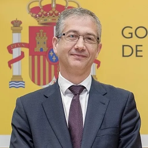 Portrait of Pablo Hernández de Cos