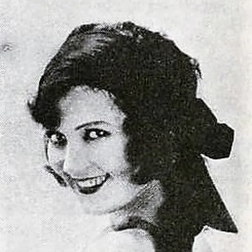 Portrait of Doris Hill