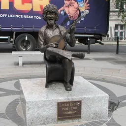 Portrait of Luke Kelly