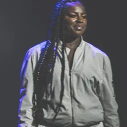 Portrait of Ester Dean