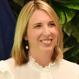 Portrait of Hannah McLean