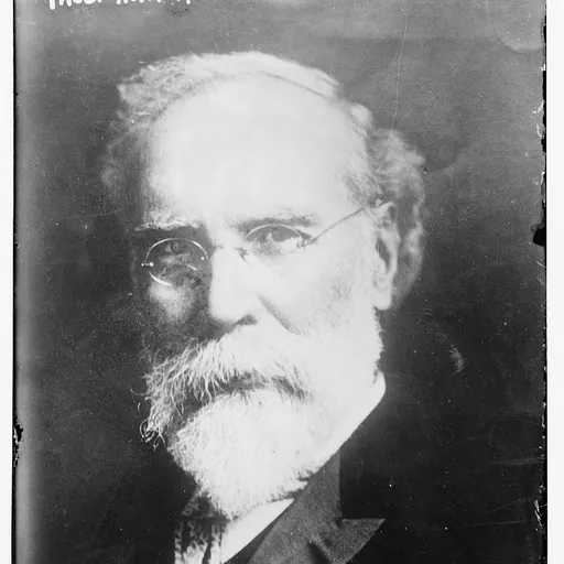Portrait of Thomas Hunter