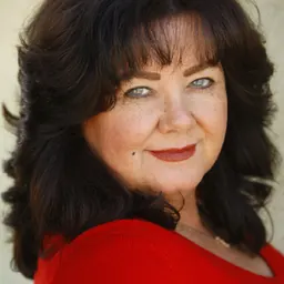 Portrait of Tammy Locke
