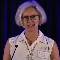 Portrait of Jo Wells