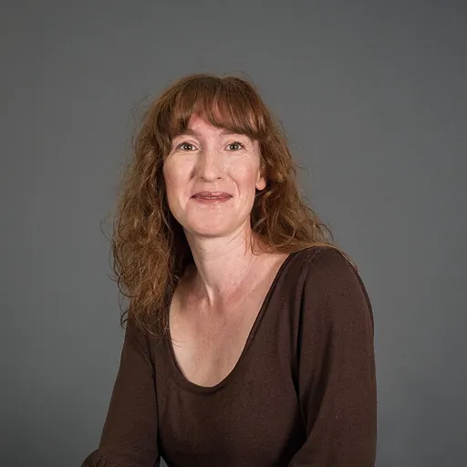 Portrait of Nora Bossong