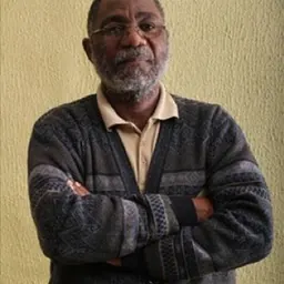 Portrait of Dul Johnson