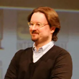 Portrait of Matt Reeves