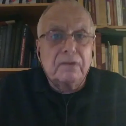Portrait of Simon Epstein
