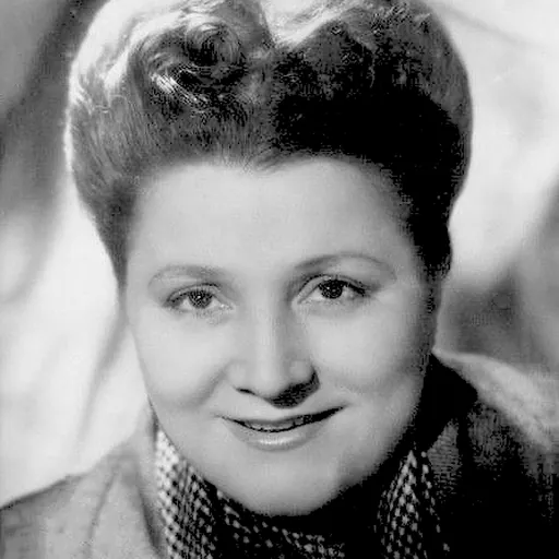Portrait of Milly Mathis