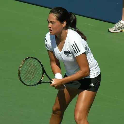 Portrait of Jamie Hampton