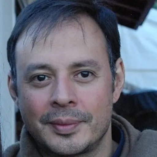 Portrait of Daniel Hidalgo Valdés