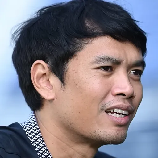 Portrait of Sivaruck Tedsungnoen