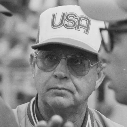 Portrait of Bob Bennett