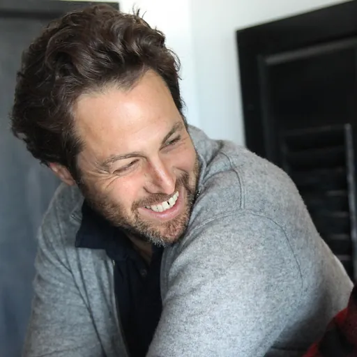 Portrait of Mark Bailey