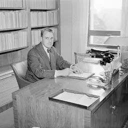 Portrait of Erik Lönnroth