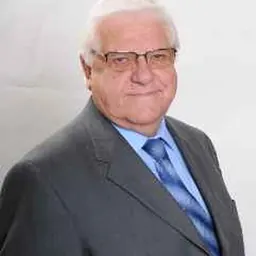 Portrait of Enrique Jaramillo