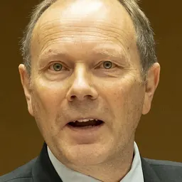 Portrait of Julian Hector