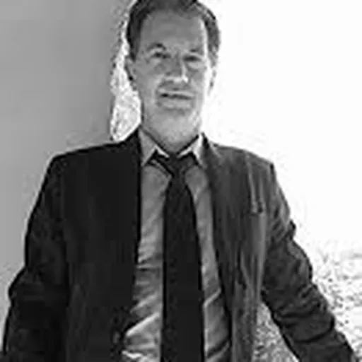 Portrait of Ron Miriello