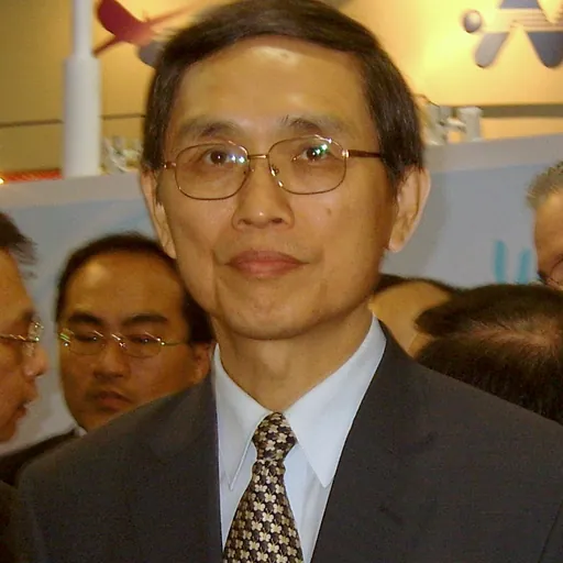 Portrait of Shih Yen-shiang