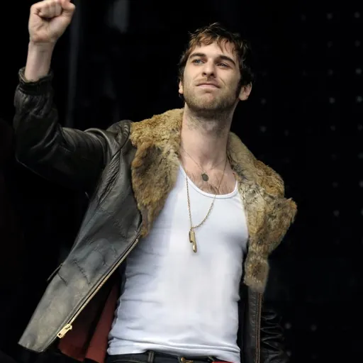 Portrait of Chris Cester