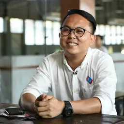 Portrait of Gooi Zi Sen