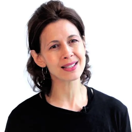 Portrait of Jessica Hecht