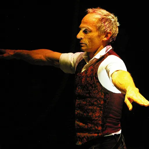 Portrait of David Dimitri