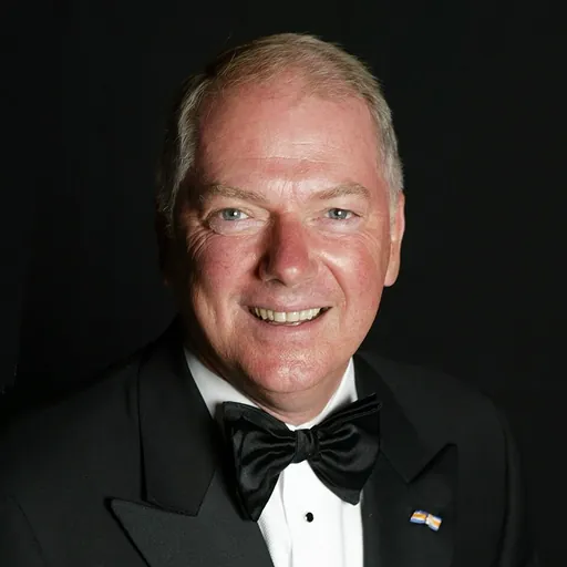 Portrait of Ronnie Tober