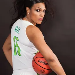 Portrait of Kelly Santos