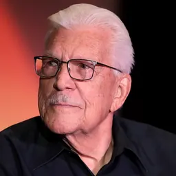 Portrait of Tom Atkins