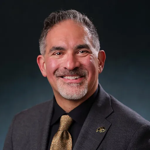 Portrait of Justin Schwartz