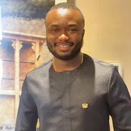 Portrait of Kofi Genfi