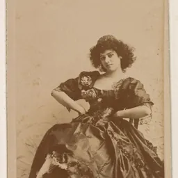 Portrait of Lola Yberri