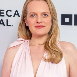 Portrait of Elisabeth Moss