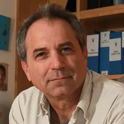 Portrait of Noam Weisbrod