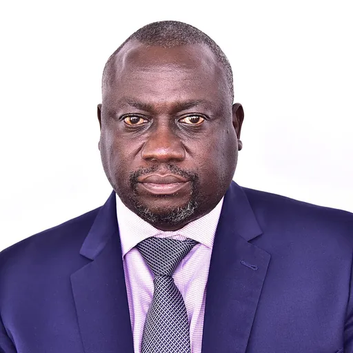 Portrait of Alex Ruhunda
