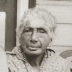 Portrait of Ria Tikini
