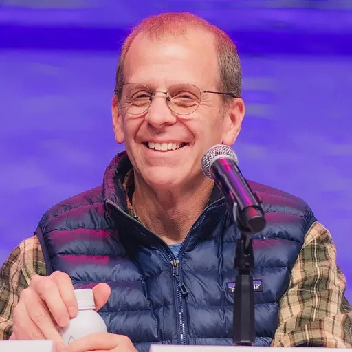 Portrait of Paul Lieberstein