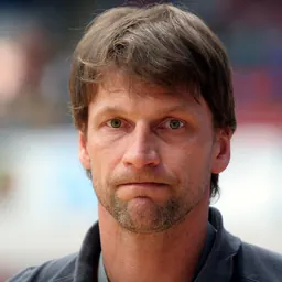 Portrait of Robert Hedin