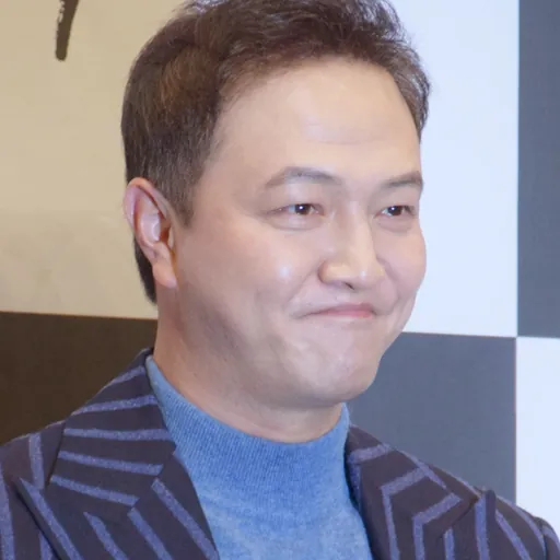Portrait of Jung Woong-in
