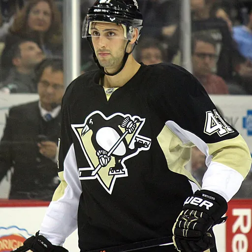 Portrait of Robert Bortuzzo