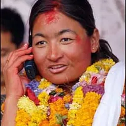Portrait of Moni Mulepati