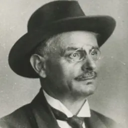 Portrait of Nik Welter