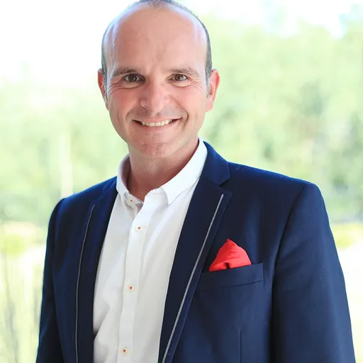 Portrait of Randy Boissonnault