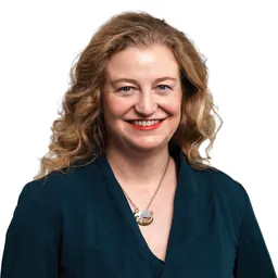 Portrait of Rachel Brooking